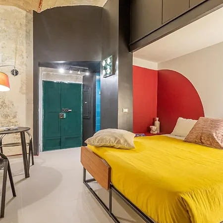 Ruins_design Loft 150 Mt From Colosseum Διαμέρισμα Ρώμη